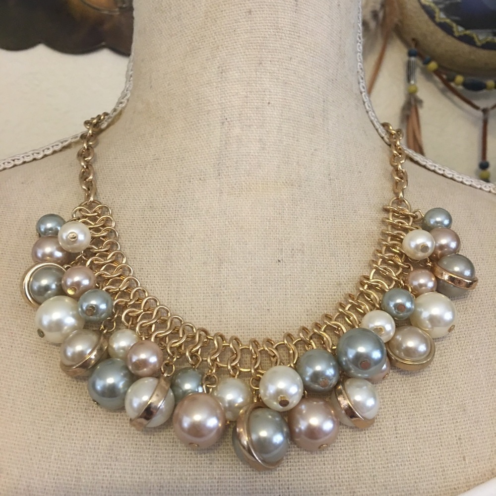 New Directions multi tone glass bead necklace NWT